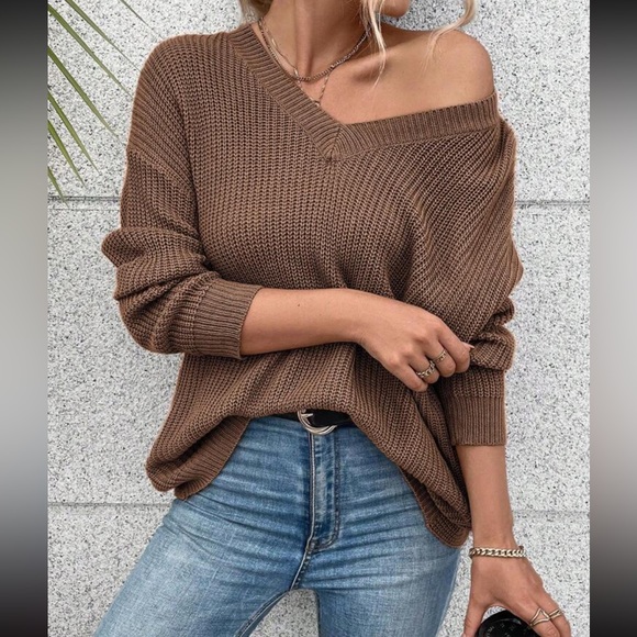 Luxe brown cutout tie back batwing sleeve sweater - Picture 2 of 5